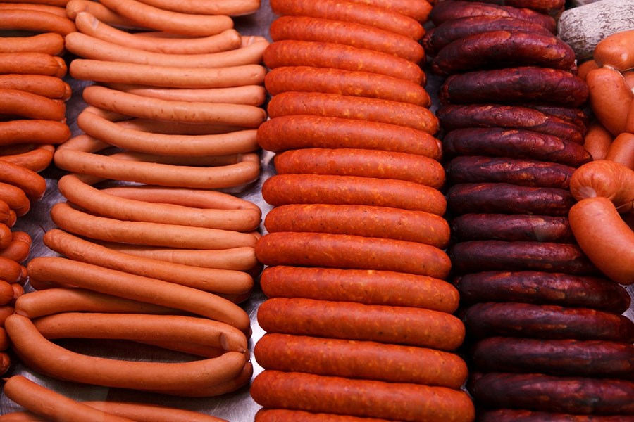 Carni rosse processate e non processate e rischio di tumore del colon-retto