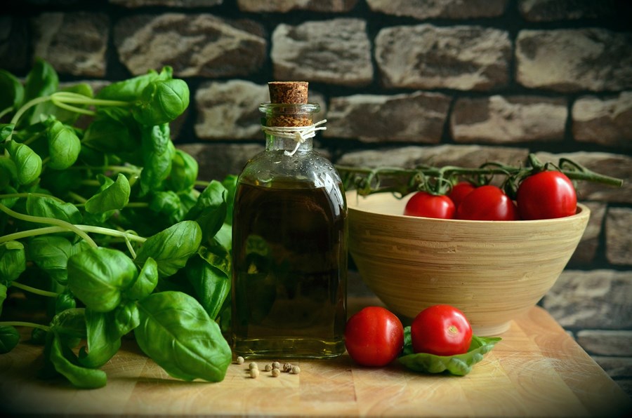 Aderenza al regime alimentare mediterraneo nel Nord Italia (2010-2016)